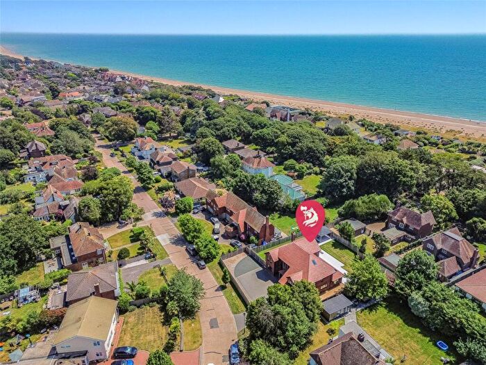 5 Bedroom Detached House For Sale In Kingsway, Bognor Regis, West Sussex, PO21