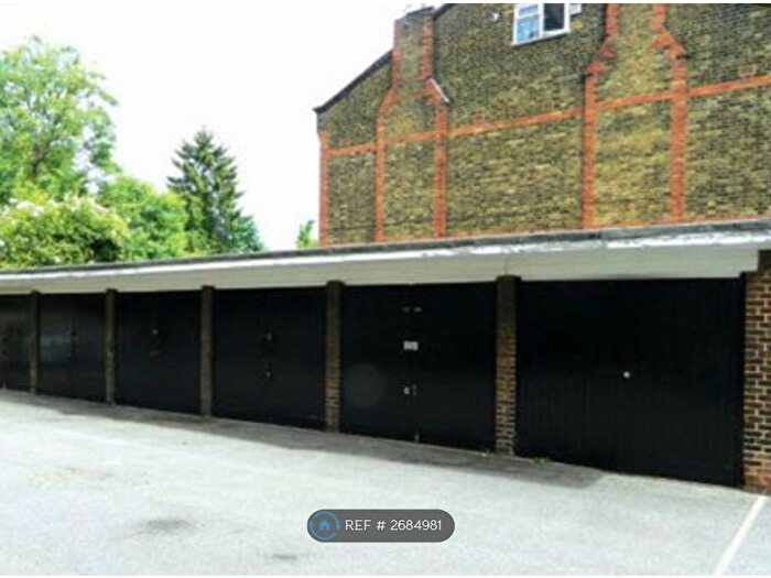 1 Bedroom End Of Terrace House To Rent In Willesden Lane, London, NW6