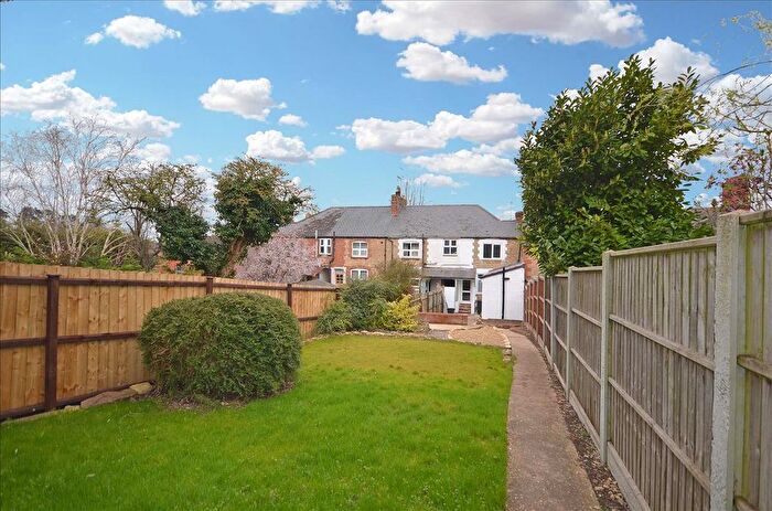 3 Bedroom End Terrace House For Sale In Grove Street, Raunds, Northamptonshire, NN9