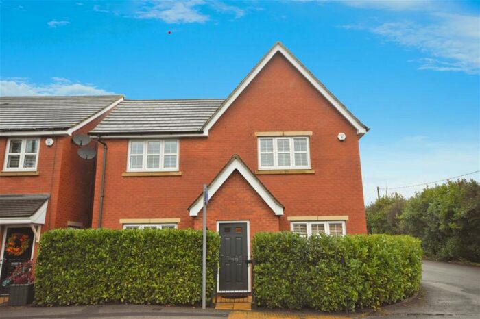 4 Bedroom Detached House For Sale In Stortford Road, Little Canfield, Dunmow, CM6