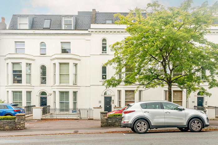 2 Bedroom Apartment For Sale In Upper Belgrave Road, Clifton, Bristol, BS8
