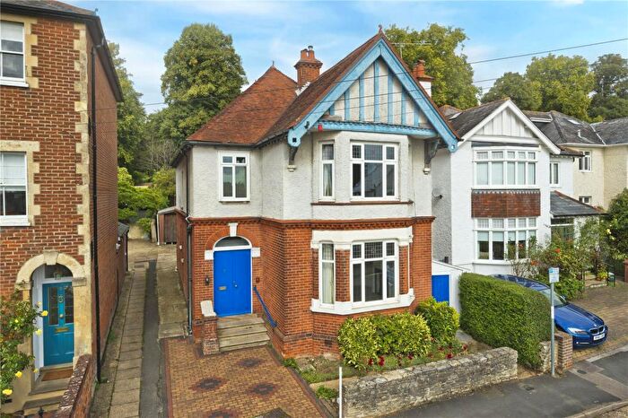 4 Bedroom Detached House To Rent In High Park Road, Farnham, Surrey, GU9
