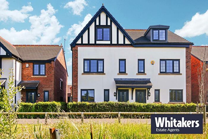 3 Bedroom Semi-Detached House To Rent In Stable Walk, Hull, HU3