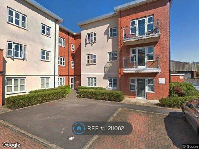 2 Bedroom Flat To Rent In Bridge Court, Harrow, HA2