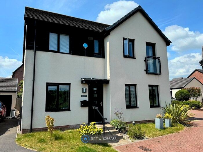 4 Bedroom Detached House To Rent In Rhodfa Lewis, Old St. Mellons, Cardiff, CF3