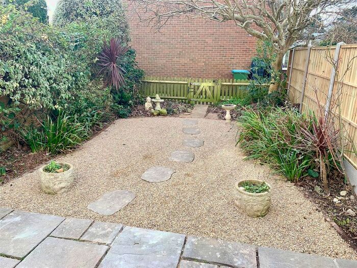 2 Bedroom Mews To Rent In Station Road, Rustington, Littlehampton, BN16