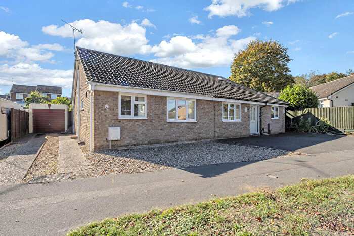 2 Bedroom Bungalow For Sale In Wigston Road, Bury St. Edmunds, IP33