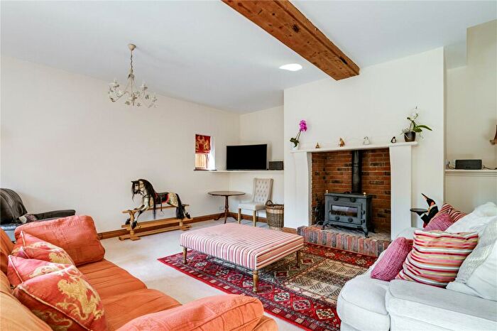 4 Bedroom Detached House For Sale In Robbery Bottom Lane, Oaklands, Welwyn, Hertfordshire, AL6