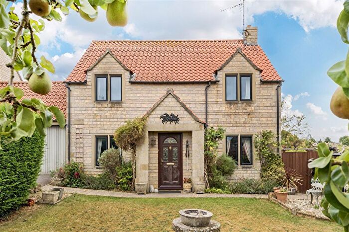 4 Bedroom Link Detached House For Sale In Fredericks Way, Burton, Chippenham, SN14