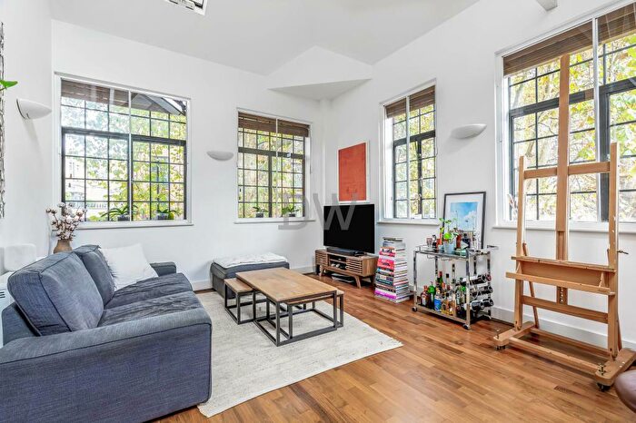 1 Bedroom Flat To Rent In Owen Street, London, EC1V