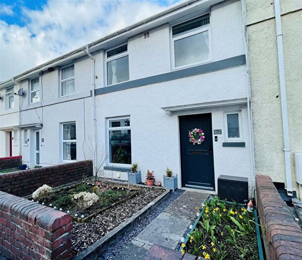2 Bedroom Terraced House For Sale In Victoria Road, Ponthenry, Llanelli, SA15