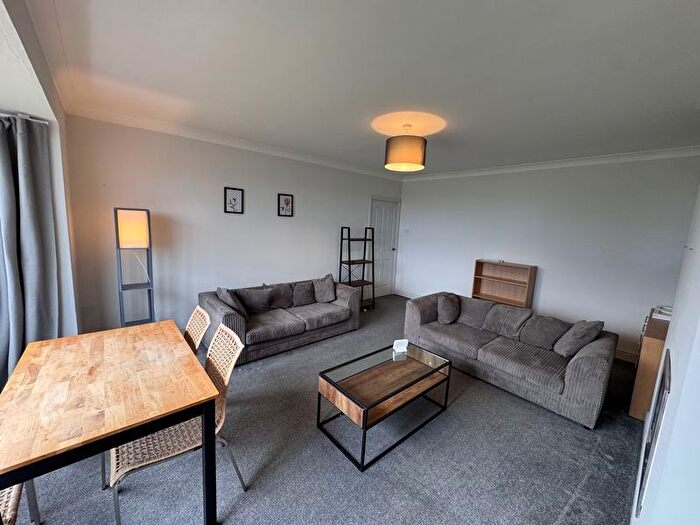 2 Bedroom Flat To Rent In Osborne Avenue, Newcastle Upon Tyne, NE2