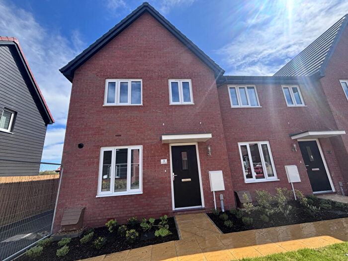 3 Bedroom End Of Terrace House For Sale In Brambling Crescent, Wymondham, Norfolk, NR18