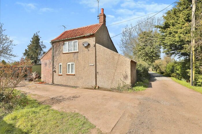 2 Bedroom Property For Sale In Mill Drift, Beeston, King's Lynn, PE32