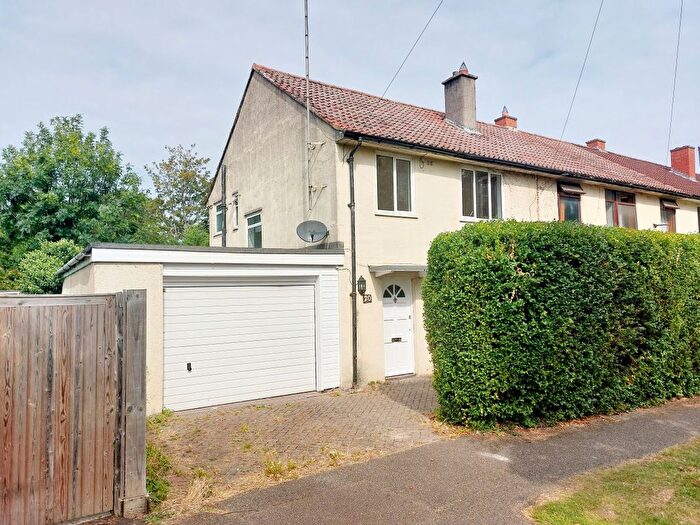 3 Bedroom Town House To Rent In St Thomas Square, Cambridge, CB1