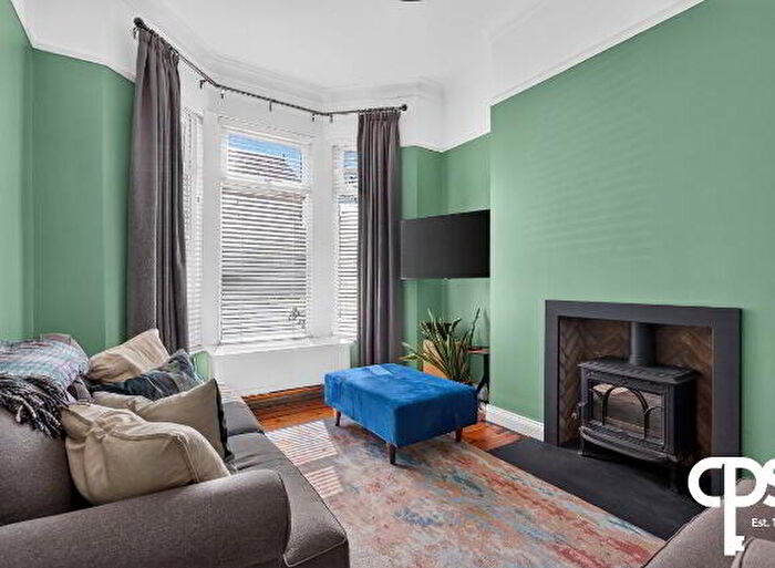3 Bedroom Mid Terraced House For Sale In Rushfield Avenue, Belfast, BT7
