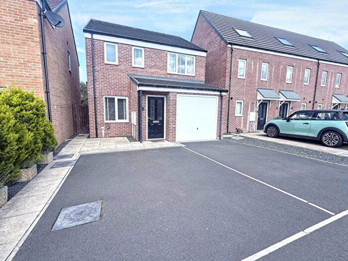 3 Bedroom Detached House For Sale In Saxilby Close, St. Nicholas Manor, Cramlington, Northumberland, NE23