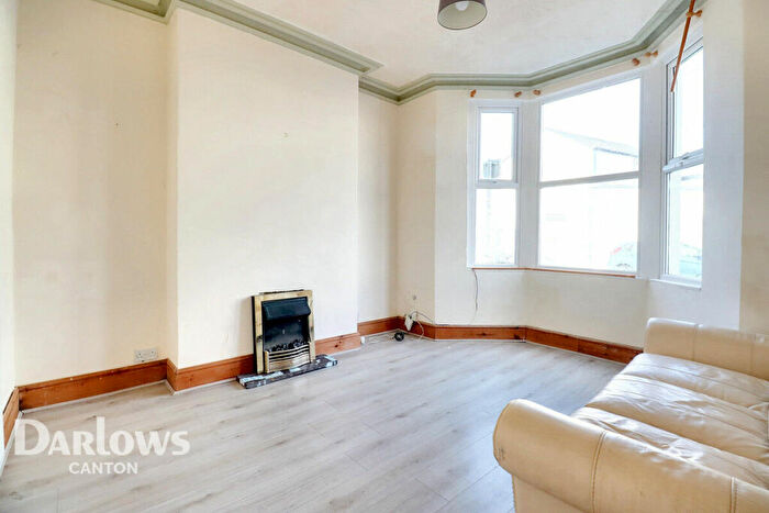 3 Bedroom Terraced House For Sale In Trevethick Street, Cardiff, CF11