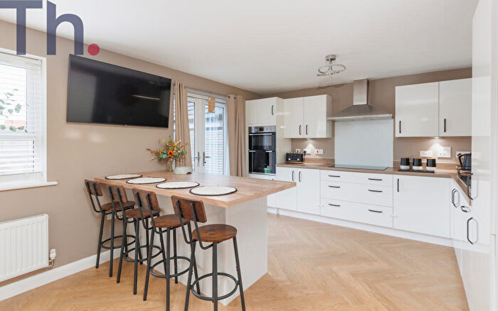4 Bedroom Detached House For Sale In Newport, Isle Of Wight, PO30