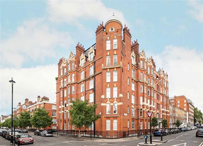 3 Bedroom Flat To Rent In Upper Montagu Street, Marylebone, W1H