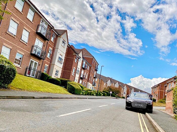 2 Bedroom Flat To Rent In Gillquart Way, Parkside, Coventry, CV1