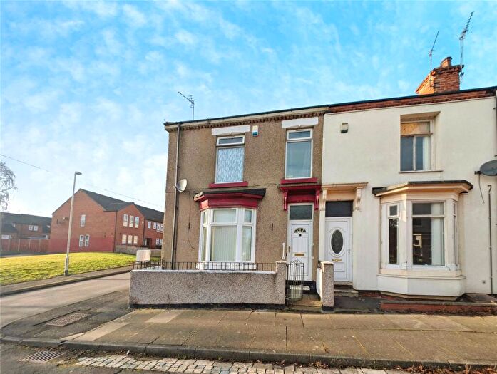 3 Bedroom End Of Terrace House To Rent In Grass Street, Darlington, Durham, DL1