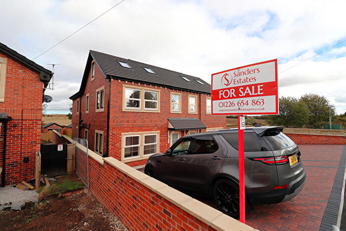 4 Bedroom Semi-Detached House For Sale In Weetshaw Lane, Cudworth Barnsley, S72
