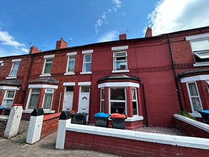 6 Bedroom Property To Rent In Queens Avenue, Chester, CH1