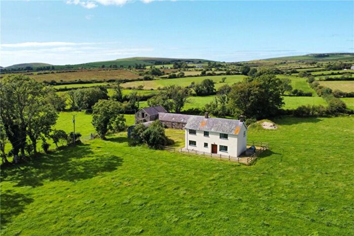 Detached House For Sale In Llithfaen, Pwllheli, LL53