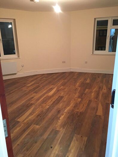 2 Bedroom Apartment To Rent In Cardigan Street, Luton, Bedfordshire, LU1