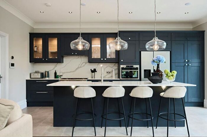 5 Bedroom Detached House To Rent In Roehampton Lane, London, SW15