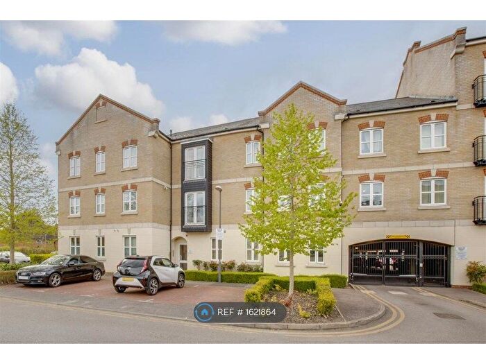 1 Bedroom Flat To Rent In Masters House, Aylesbury, HP21