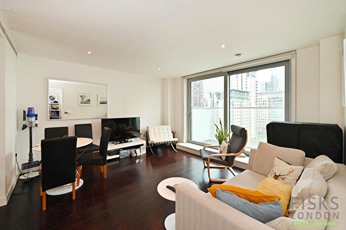 1 Bedroom Flat For Sale In Pan Peninsula Square, Tower Hamlets, London, E14