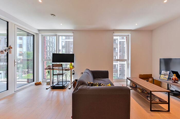 1 Bedroom Flat For Sale In Deacon Road, London, , Elephant And Castle, London, SE17