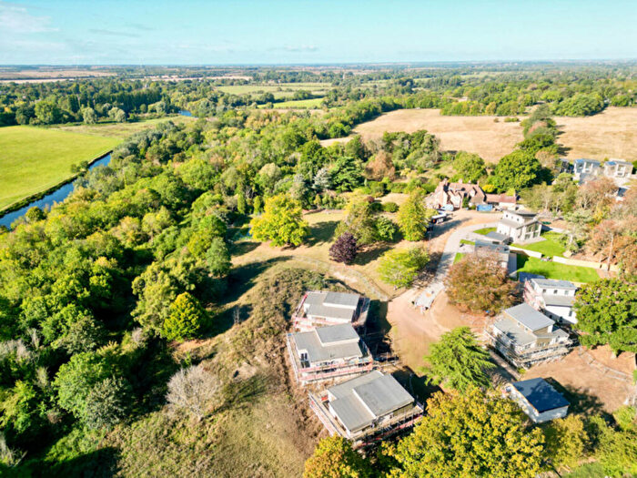 4 Bedroom Detached House For Sale In How Park, St Ives, PE27