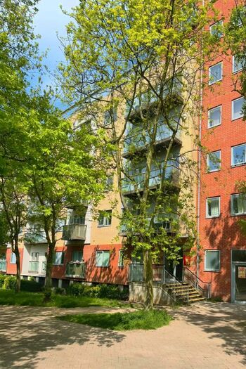 1 Bedroom Flat To Rent In Cleves Court, SS13