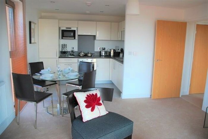 1 Bedroom Flat To Rent In Ocean Tower, Dalston Square, London, E8