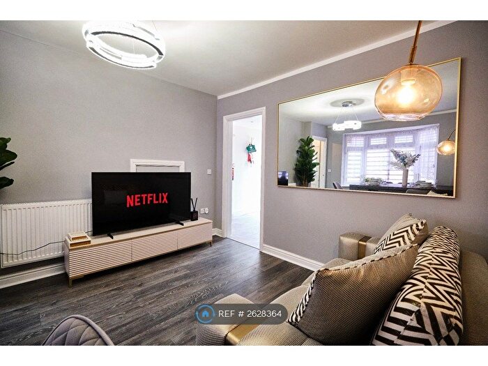 2 Bedroom End Terrace House To Rent In Arbury Avenue, Coventry, CV6