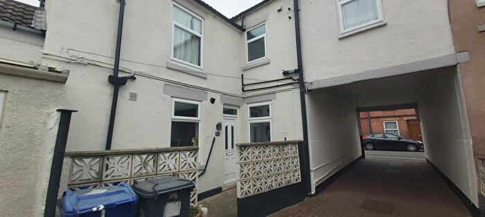 2 Bedroom Flat To Rent In King Street, Burton Upon Trent, DE14