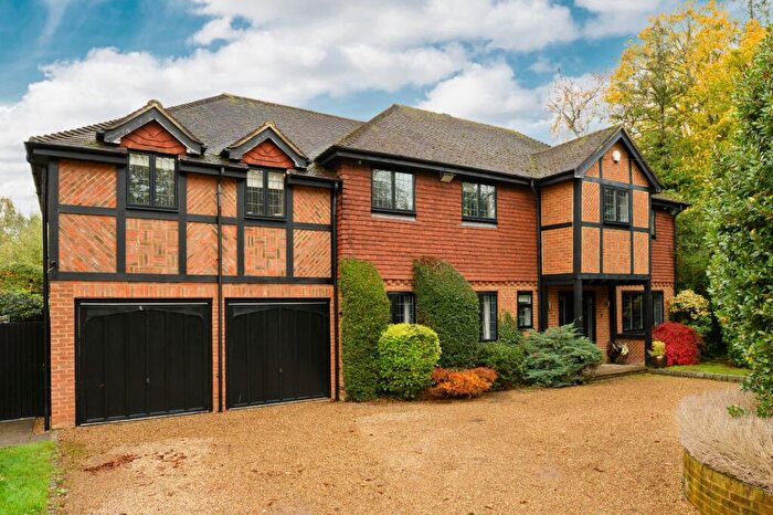 6 Bedroom Detached House For Sale In Red Lane, Claygate, Esher, Surrey, KT10