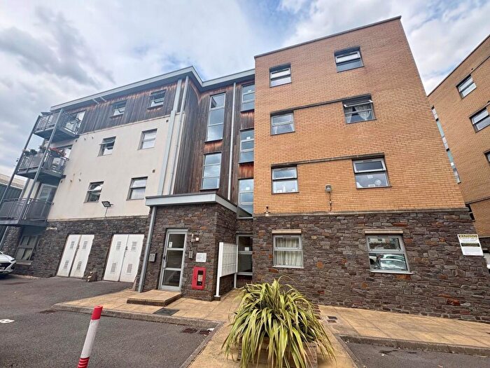 2 Bedroom Flat To Rent In Talavera Close, Bristol, BS2