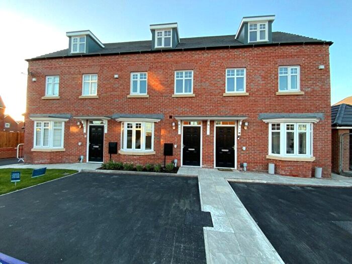 3 Bedroom Town House For Sale In Drey Close, Formby, Liverpool, Merseyside, L37
