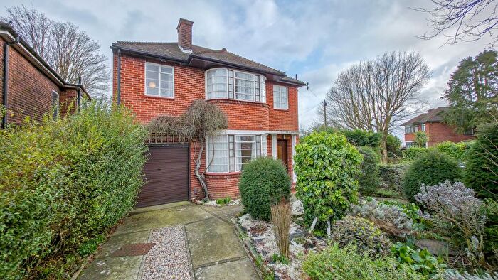 4 Bedroom Terraced House To Rent In Mereworth Drive, Shooters Hill, London, SE18