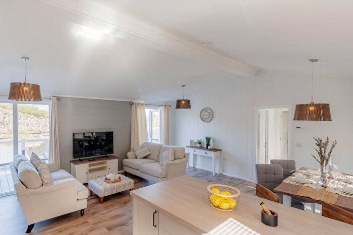 2 Bedroom Mobile/park Home For Sale In Flusco, Penrith, CA11