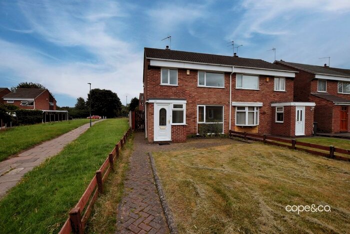 3 Bedroom Semi-Detached House To Rent In Arran Close, Sinfin, Derby, Derbyshire, DE24