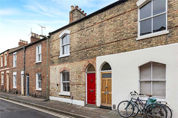 3 Bedroom Terraced House For Sale In Canal Street, Jericho, OX2