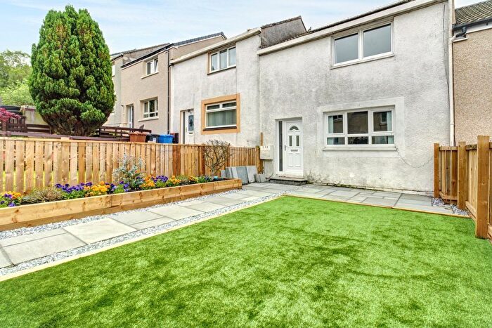2 Bedroom Terraced House For Sale In Braehead, Alexandria, G83