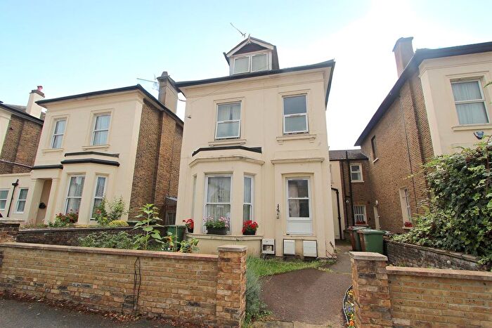 1 Bedroom Flat For Sale In Belmont Road, Wallington, SM6