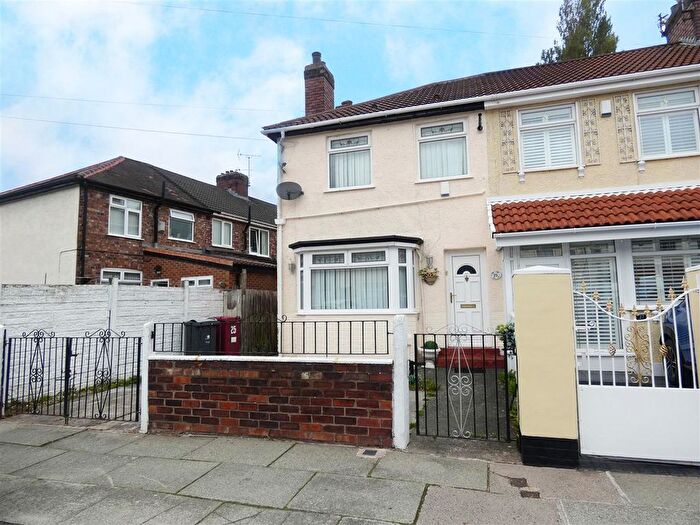 3 Bedroom End Terrace House For Sale In Whitelodge Avenue, Huyton, Liverpool, L36