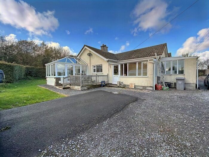 3 Bedroom Bungalow For Sale In Launcells, Bude, EX23